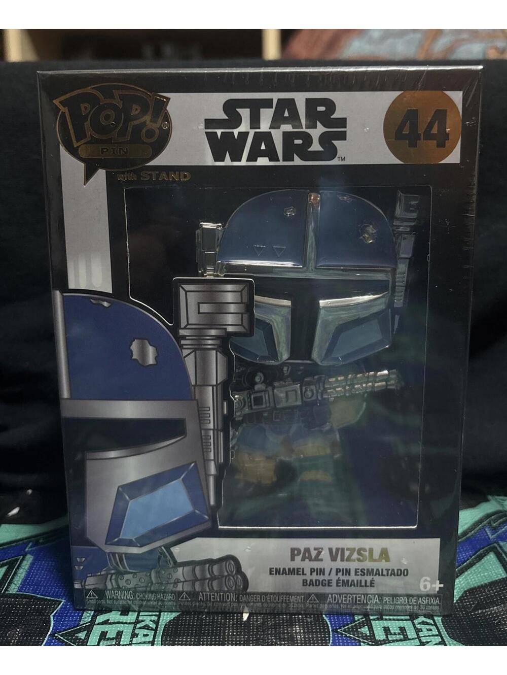 FUNKO POP PIN with Stand Paz Vizsla Star Wars #44